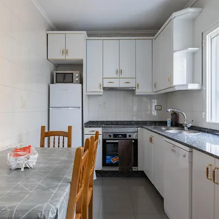 Sarria Apartment *