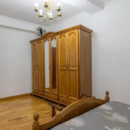 Piso Calle Sarria *