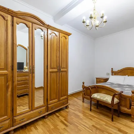 Piso Calle Sarria