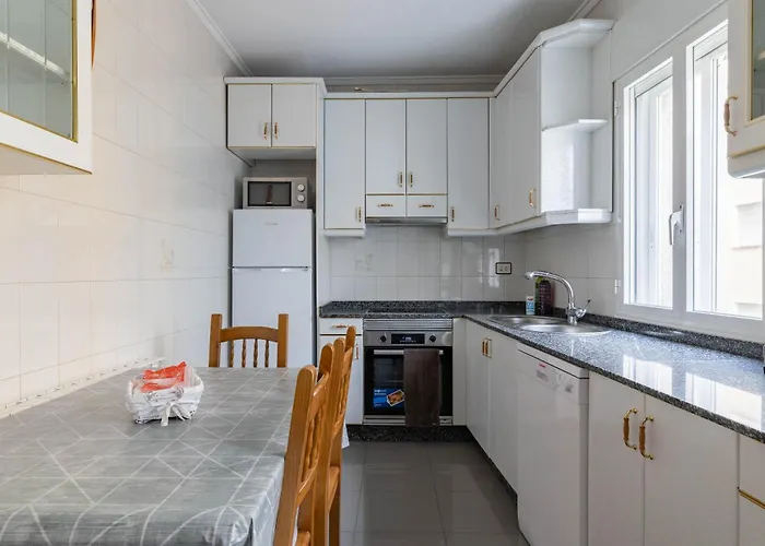 Piso Calle Sarria Hébergement de vacances *